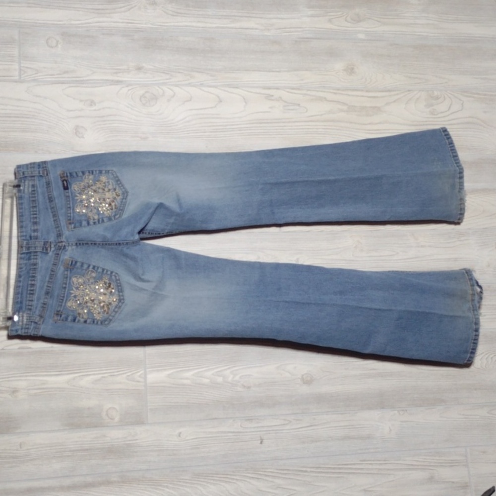 Custom Angels Flared Low Rise Jeans - Picture 6 of 16